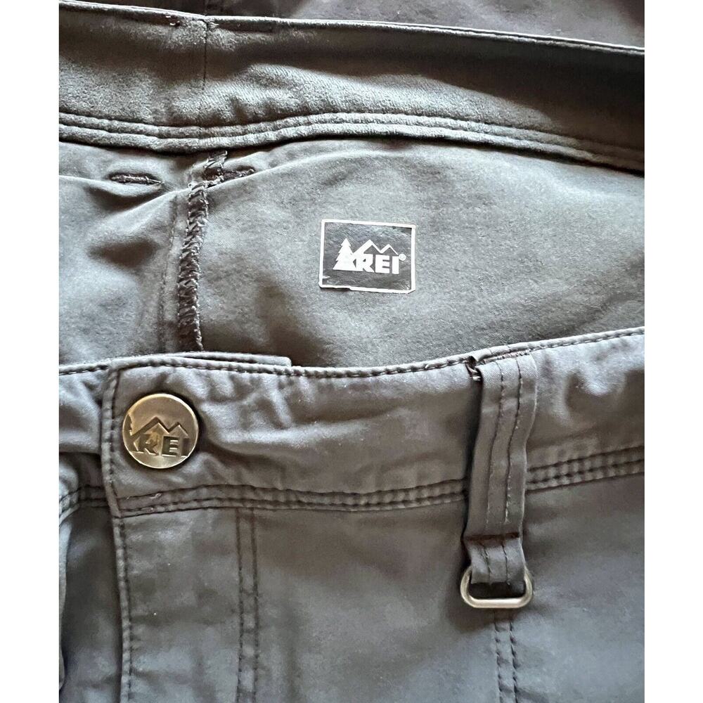 REI Skort Women's Gray Pockets Outdoor Hiking Gorpcore M (8, Faded Tag) EUC - Picture 10 of 10